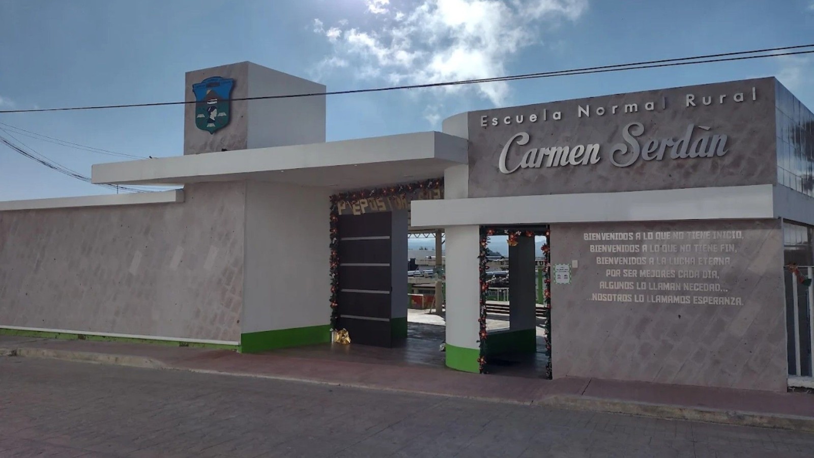 Novatadas extremas en la Normal de Teteles movilizan a padres de familia y a las autoridades en Puebla