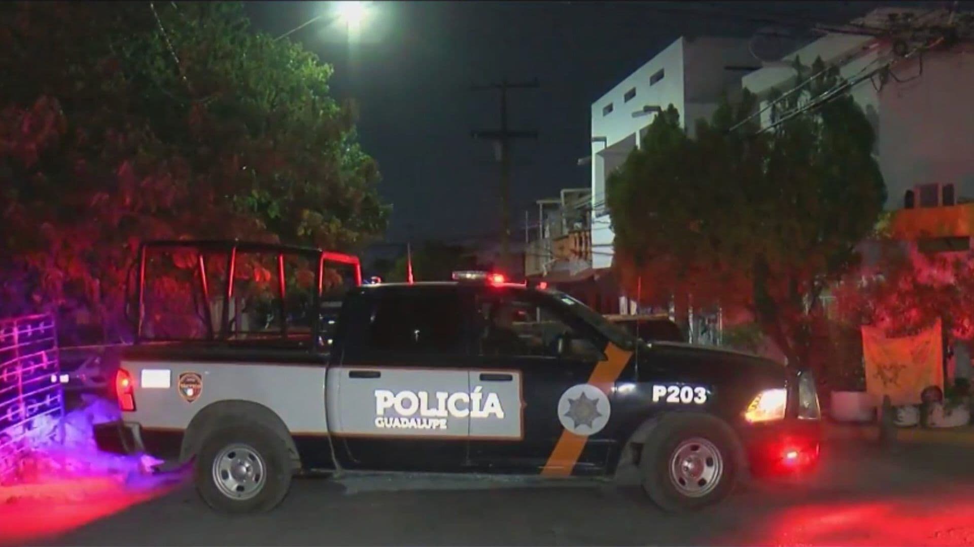 Asesinan de dos balazos en la cabeza a conductor en Guadalupe, Nuevo León.