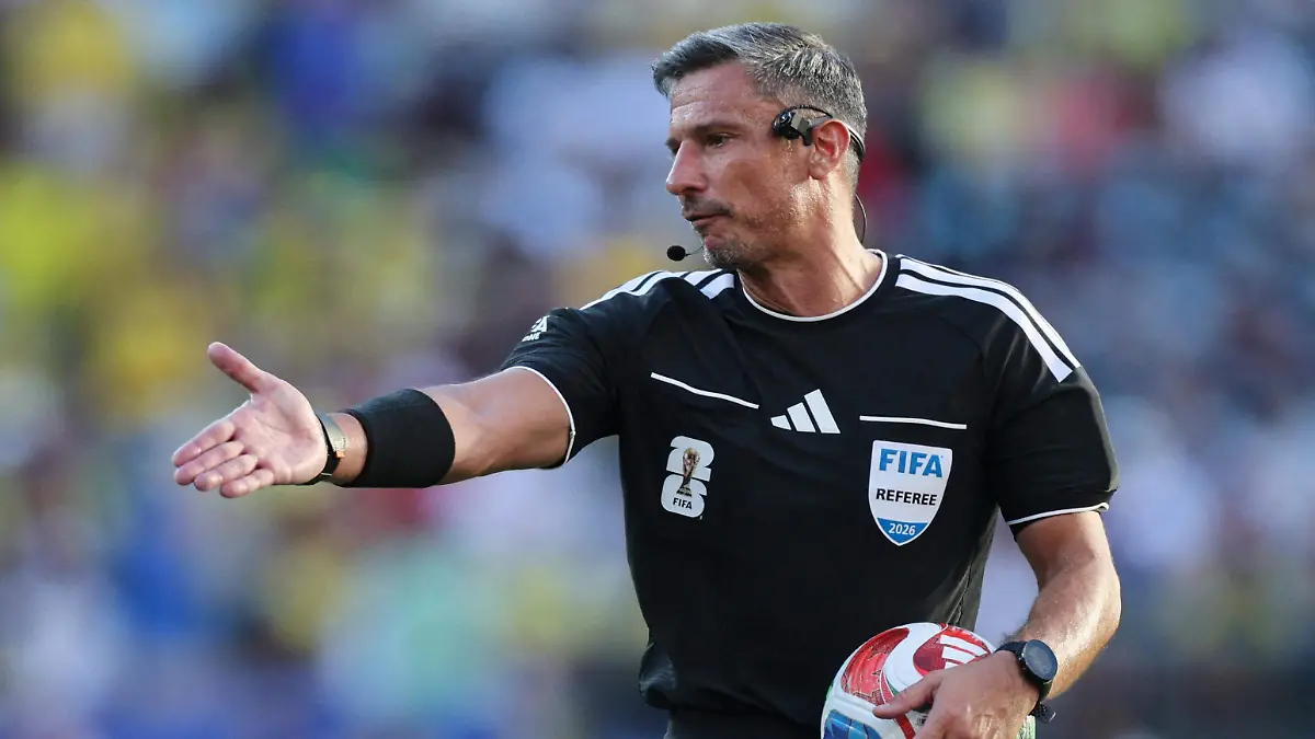 ¿Quién es Slavko Vinčić? El árbitro que dirigirá el México vs Ecuador en el Mundial 2026