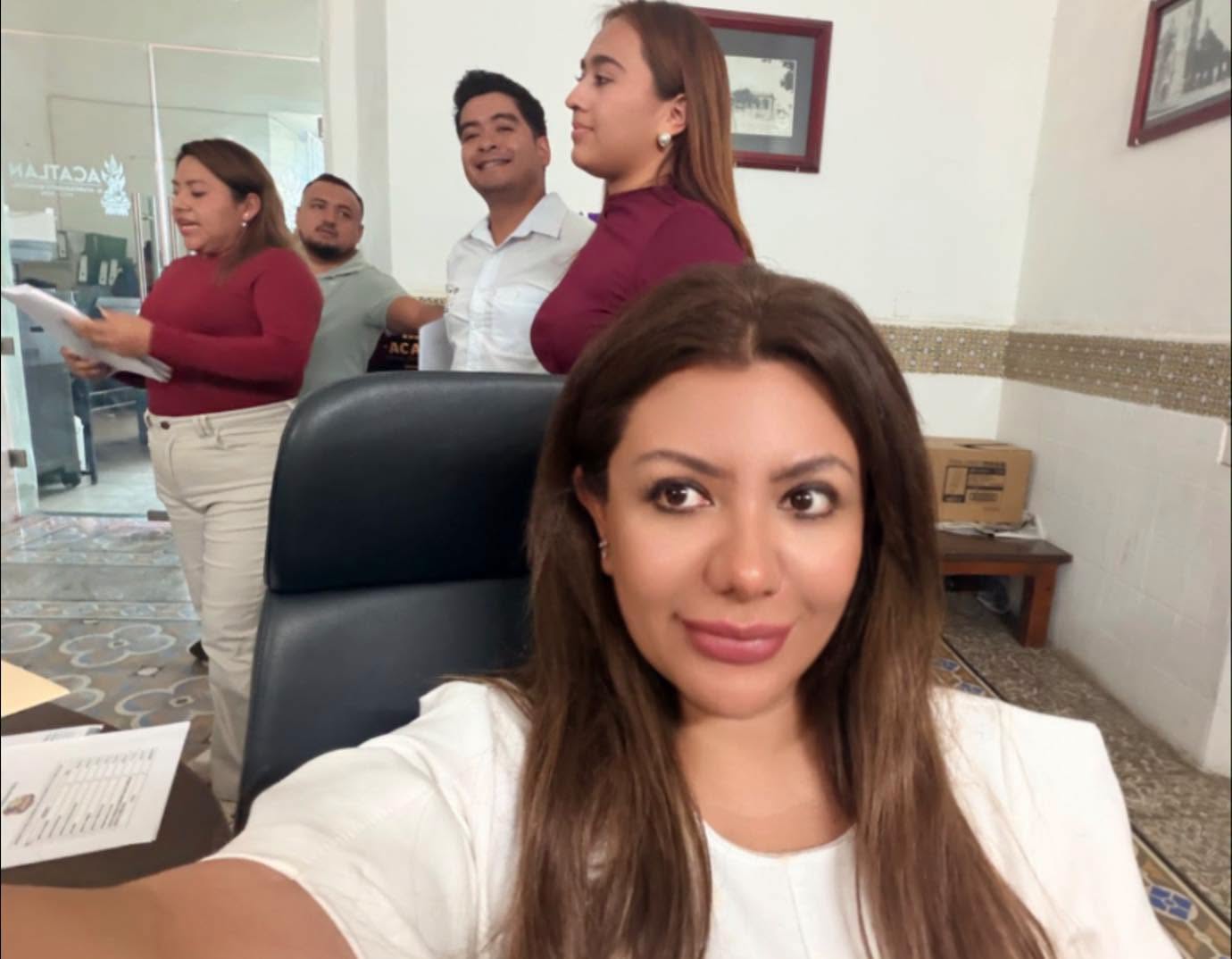 Se aferra al cargo: Guadalupe Bárcenas descarta pedir licencia en Acatlán pese a auditorías y crisis política