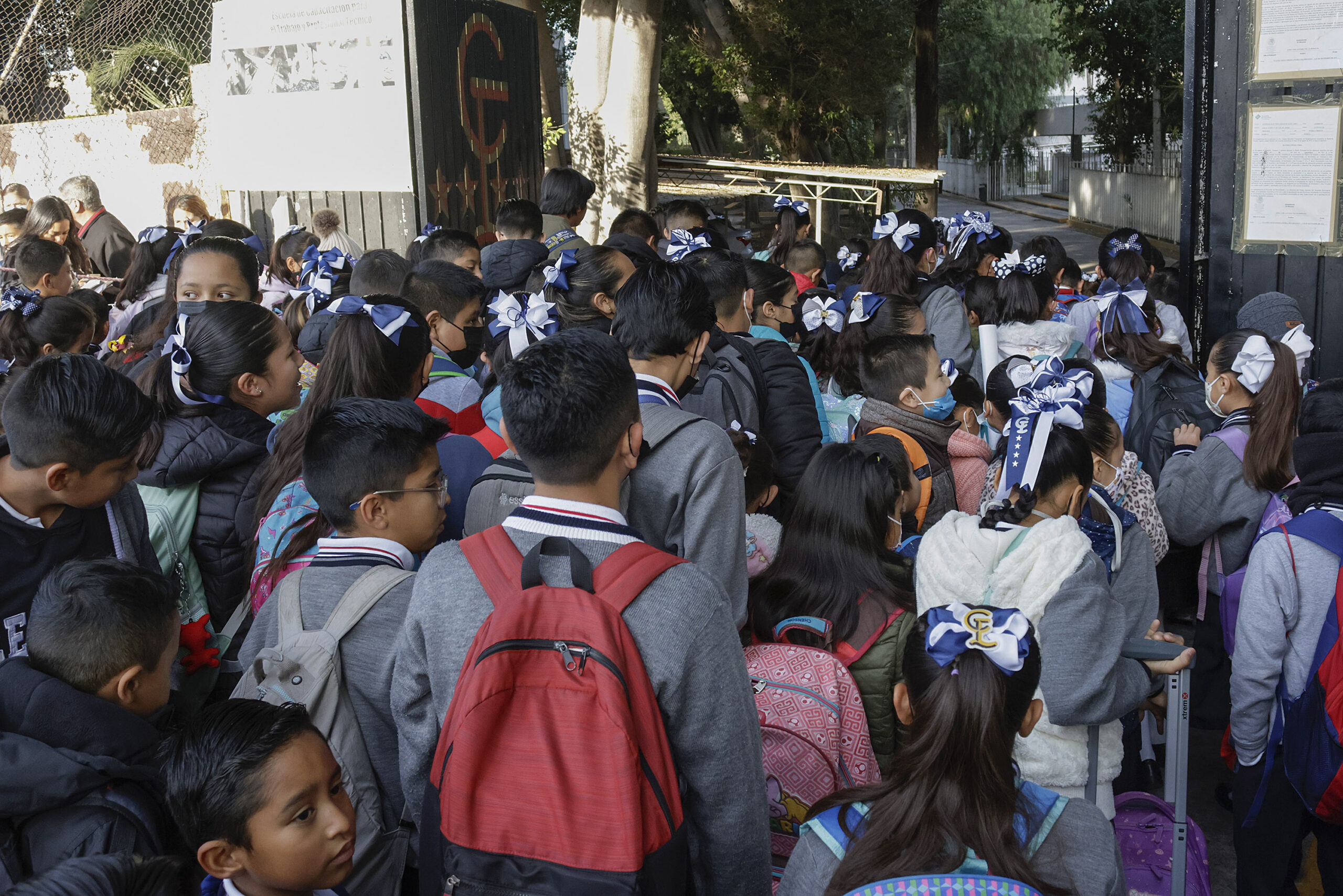 ¡A las aulas! Más de 1.6 millones de alumnos arrancan el ciclo escolar 2026-2027 en Puebla