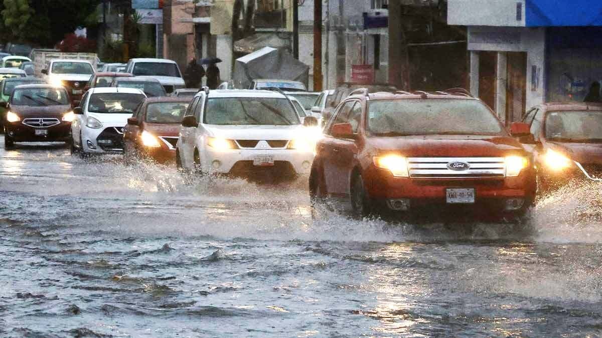 Invertirán 160 MDP en colectores pluviales en Puebla; también probarán semáforos electrónicos para alertar sobre zonas inundables