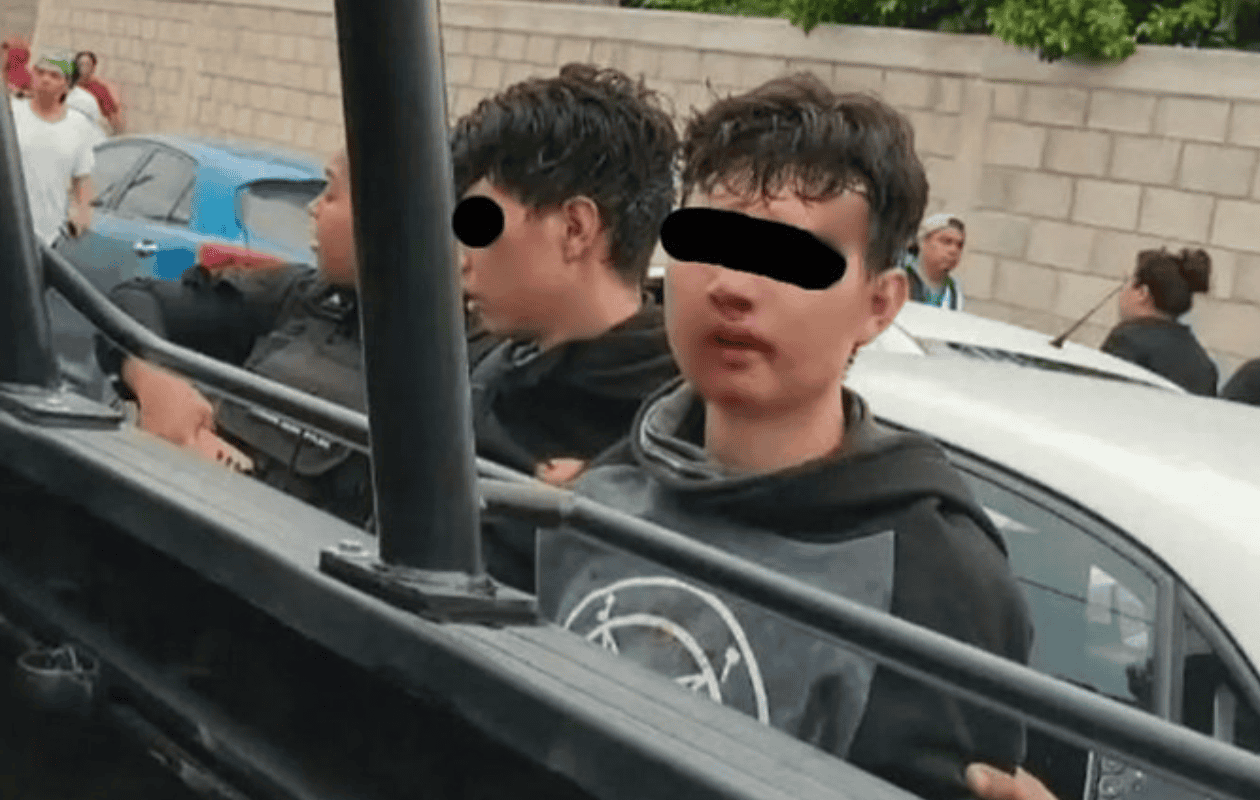 Madre de ‘Los Cuates’ defiende inocencia de sus hijos tras ataque en secundaria de Torreón