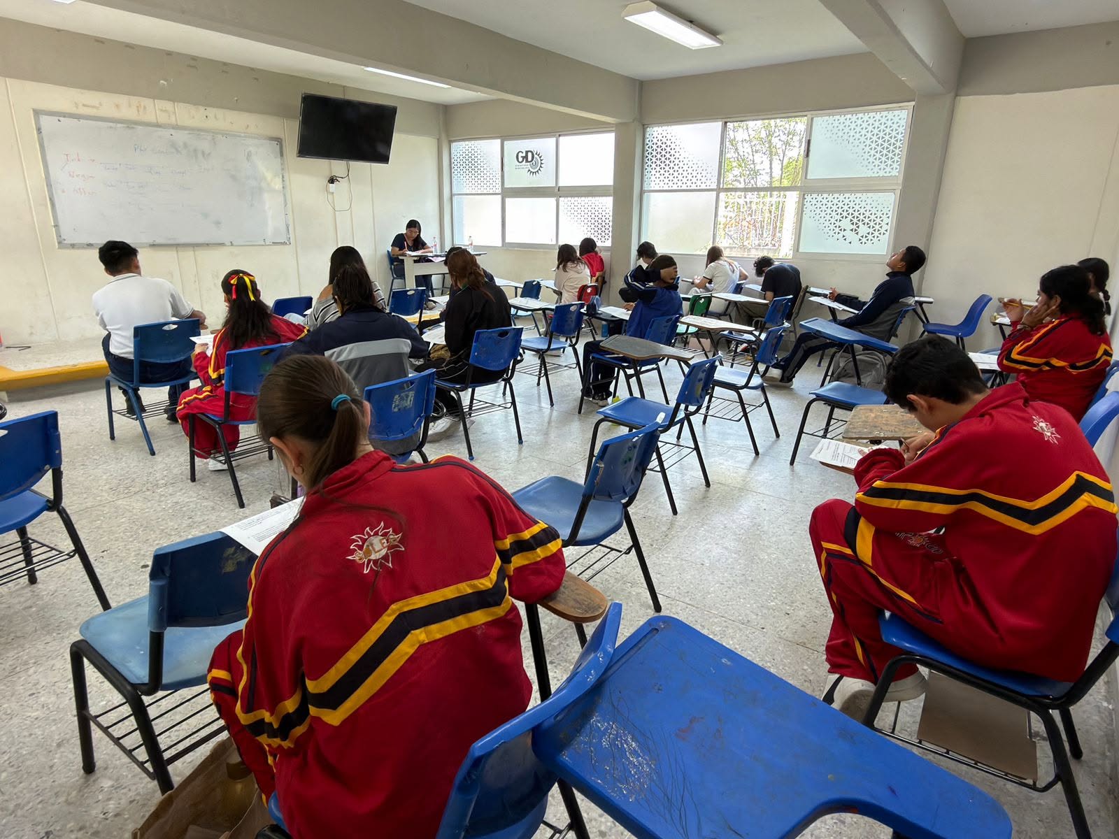 Denuncian abuso sexual en el Centro Escolar 5 de Mayo; van 4 denuncias ante la Fiscalía y separan a los involucrados