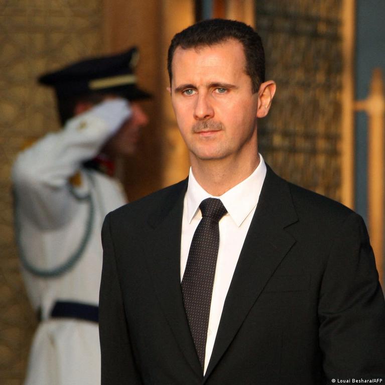 Siria condena a muerte en ausencia al dictador Bashar al-Assad, su primo y 6 funcionarios más por crímenes de guerra