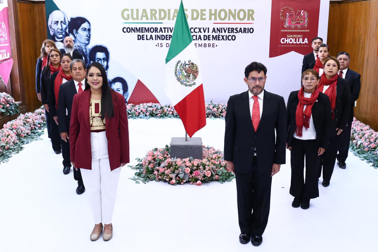 Tonantzin Fernández encabeza ceremonia por la Independencia de México en San Pedro Cholula