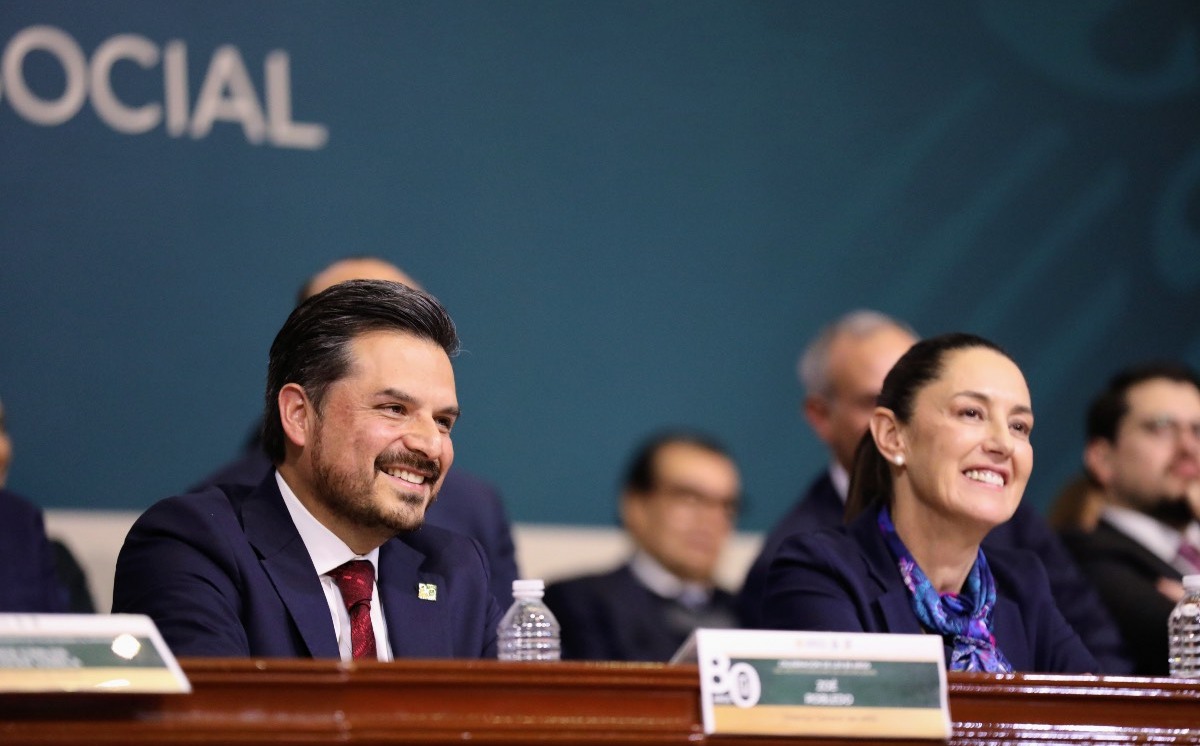 Sheinbaum descarta la salida de Zoé Robledo del IMSS y anuncia nueva propuesta salarial