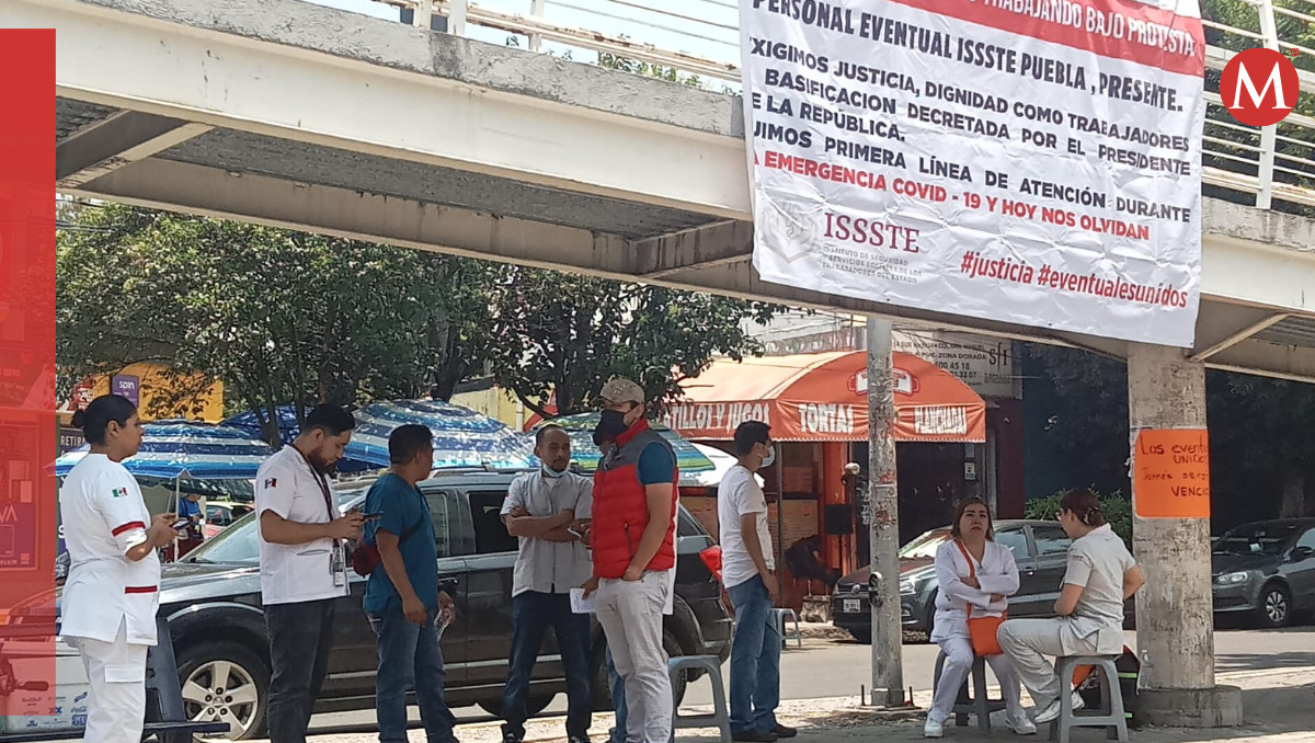 ISSSTE Puebla reconoce retraso de pagos de mes y medio a personal eventual del Hospital Regional