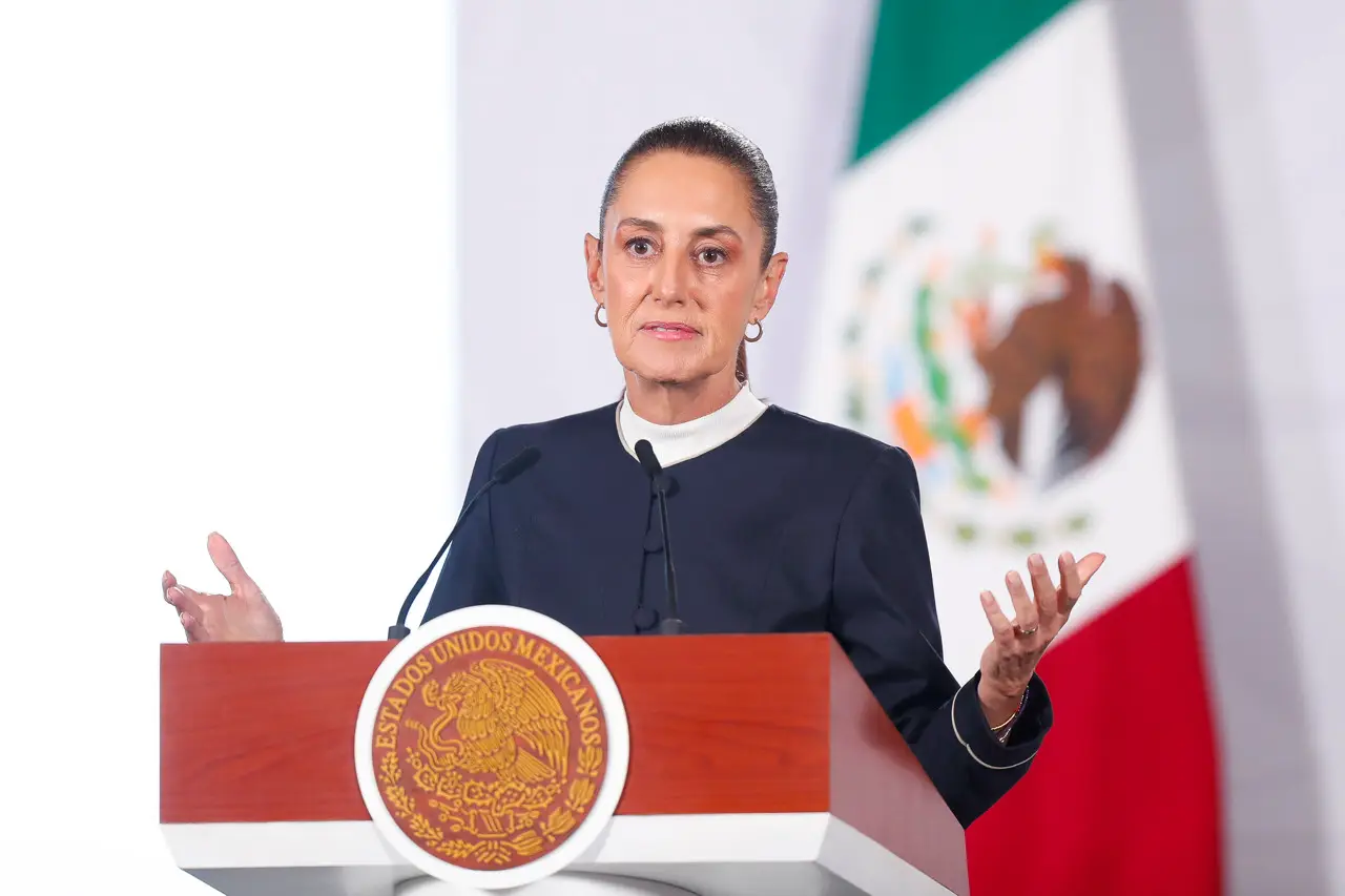 Sin doble pasaporte en el poder: Sheinbaum manda reforma al Congreso