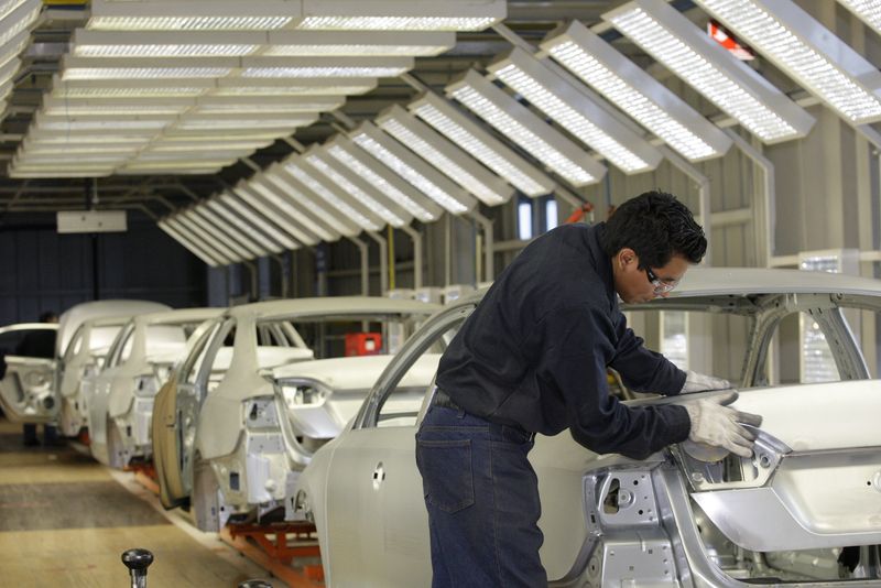 Coparmex Puebla enciende focos rojos por ajuste en Volkswagen y exige plan regional para frenar despidos masivos