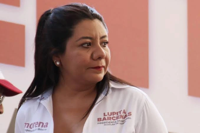 Se agota el diálogo en Acatlán; retirarían del cargo solo a la alcaldesa de Acatlán y no al Cabildo: Julio Huerta