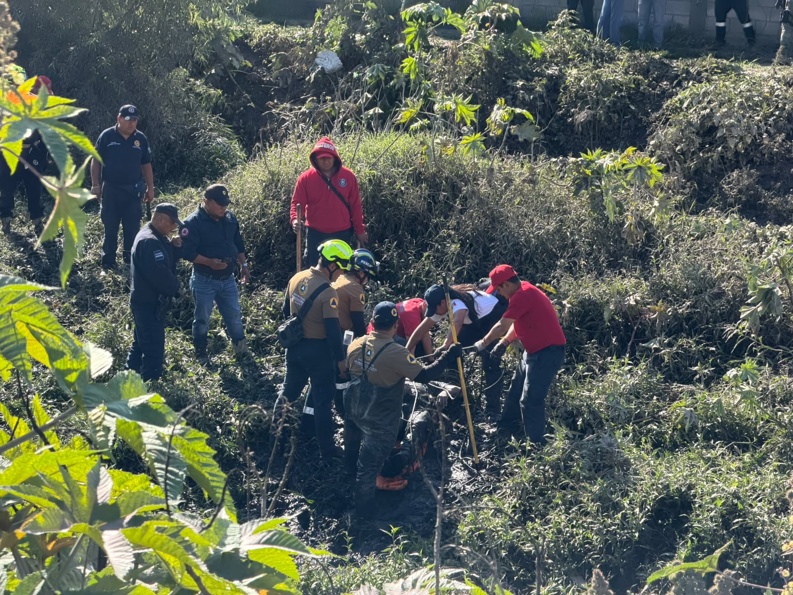 Localizan cuerpo del policía Agustín Malo Martínez tras ser arrastrado por el río Atoyac durante una emergencia por las lluvias