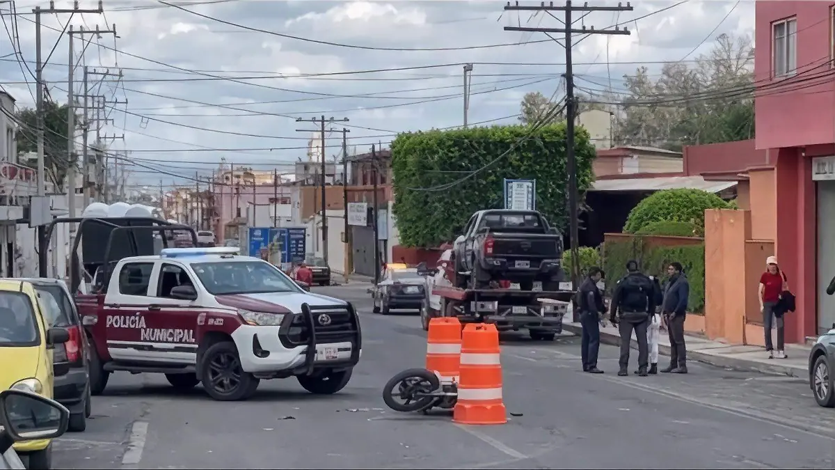 Balean a presunto distribuidor de droga en Chipilo; agresores se dieron a la fuga en motocicleta