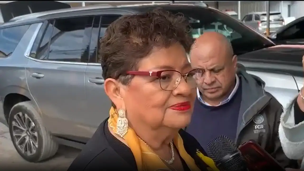 FGR afirma que Maru Campos señaló a César Jáuregui como responsable por agentes de la CIA