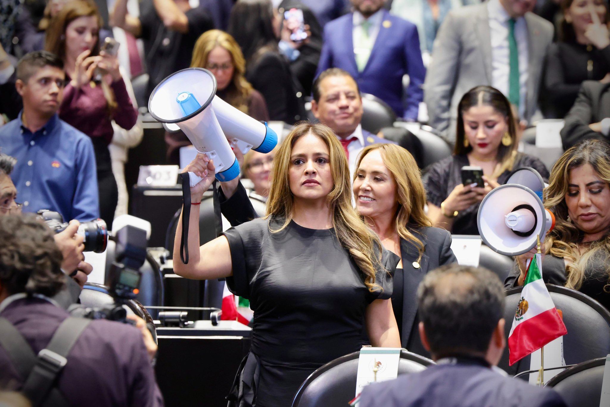 Denuncia PRI Puebla reclutamiento de Morena a sus alcaldes y aspirantes para 2027