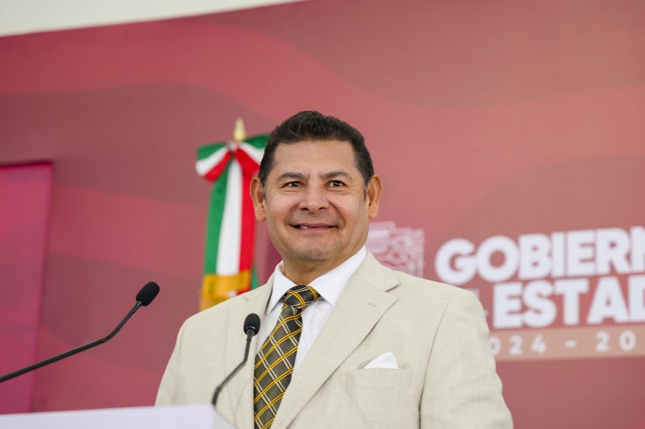 Armenta se suma al antidoping para políticos en Puebla: “Lo hago con gusto para poner el ejemplo”