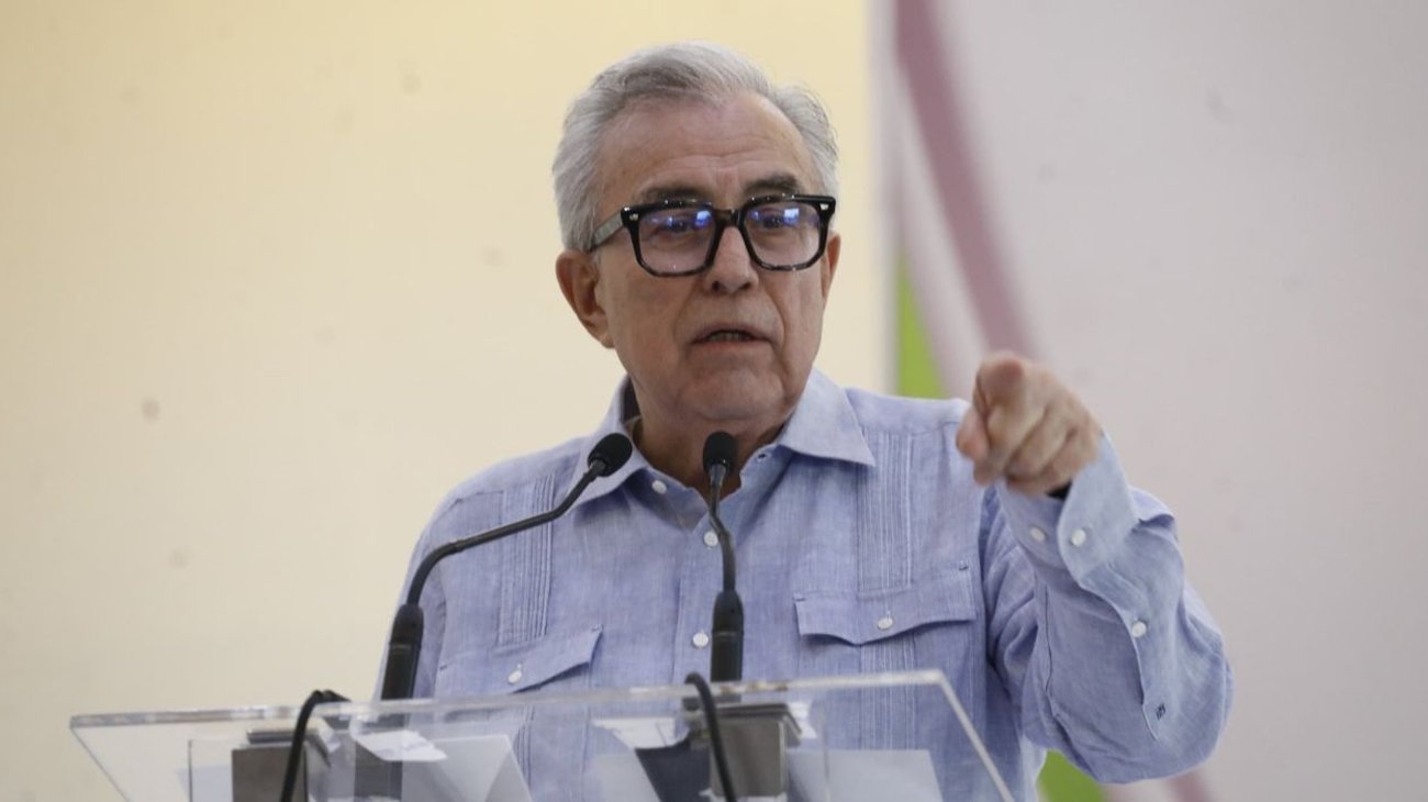 Rocha Moya regresa al gobierno de Sinaloa: "Vuelvo con la frente limpia y en alto", asegura tras 112 días de ausencia