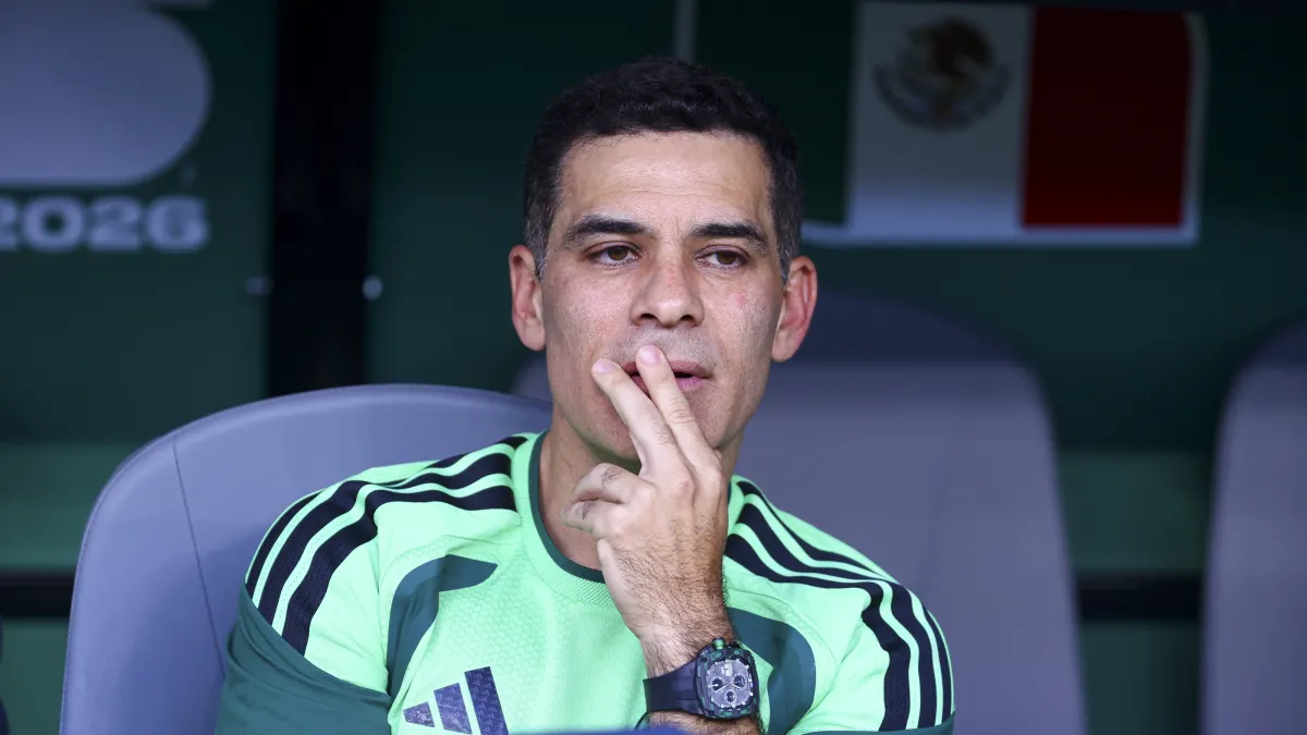 Rafael Márquez pierde a Raúl Jiménez y Julián Quiñones para su primera convocatoria de México