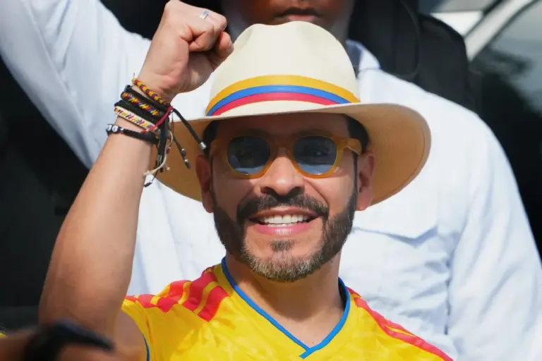 Morena rechaza triunfo de Abelardo de la Espriella en Colombia y exige recuento voto por voto