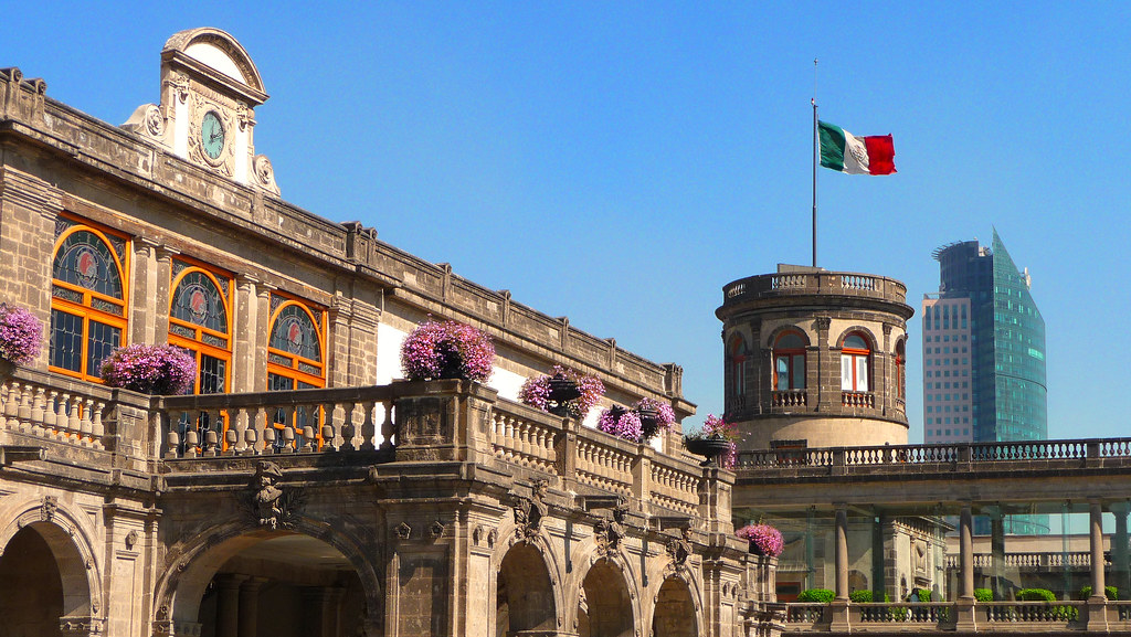 Investiga la FGR la cena privada de la FIFA en el Castillo de Chapultepec