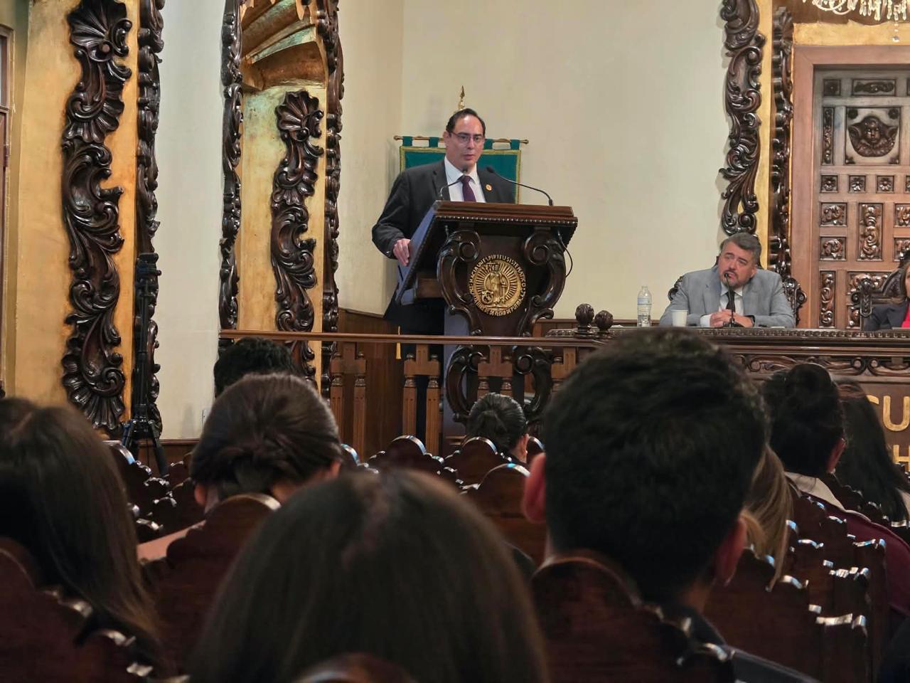 Piden a FGR atraer investigación por muerte de Rubén Curiel Tejeda en Puebla