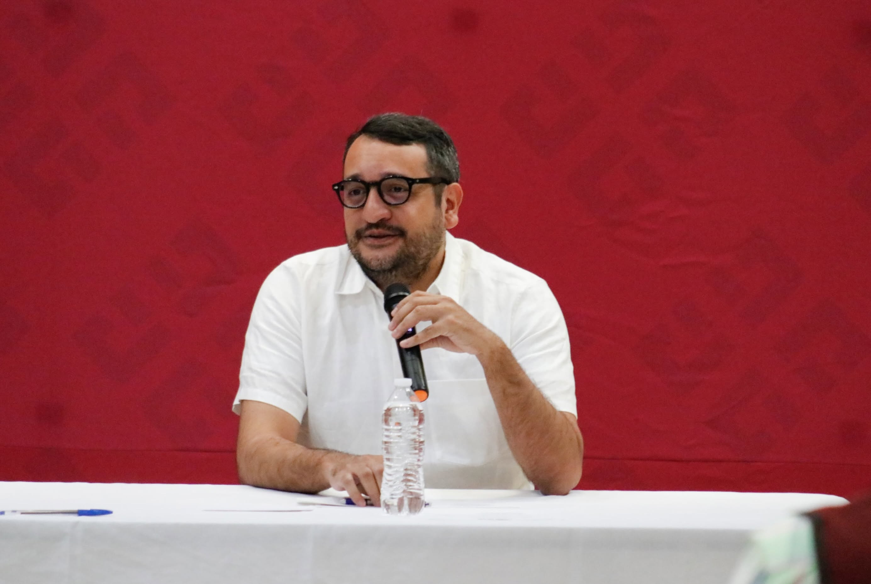 "Hablarle a Andy para destrabar el buque": la versión que flota tras la vinculación de Farías Laguna