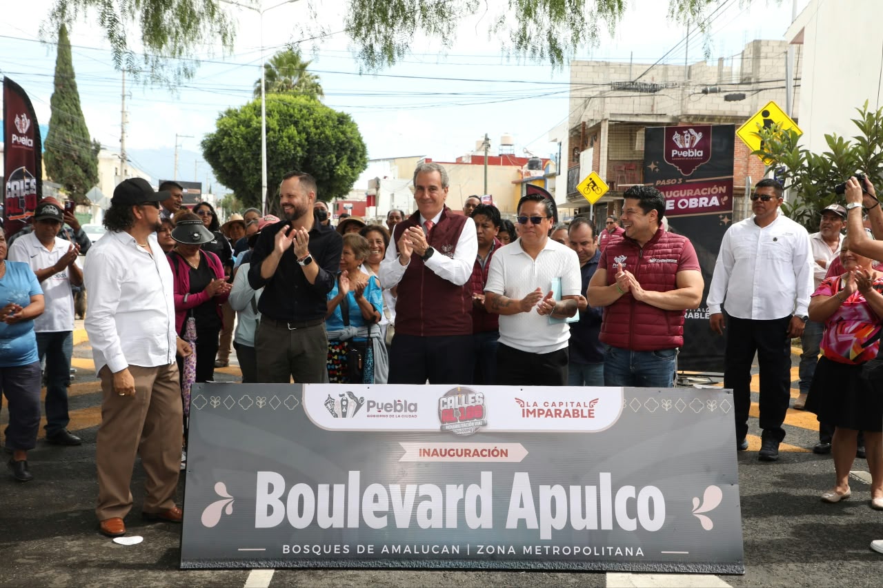 Entregan rehabilitación integral del Bulevar Apulco en Bosques de Amalucan