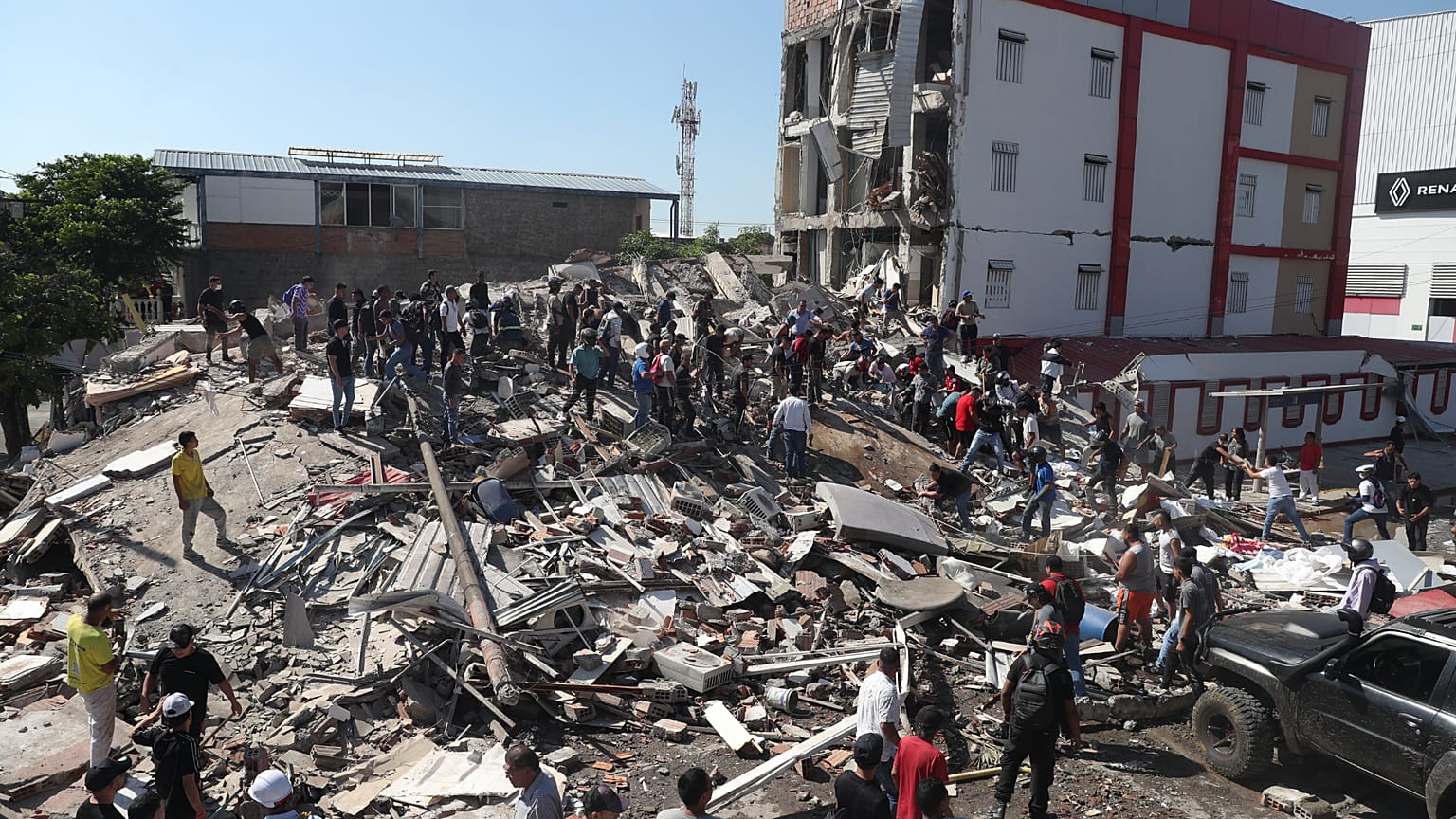 Sacude a Colombia un potente terremoto de magnitud 7,4 con epicentro en el Chocó