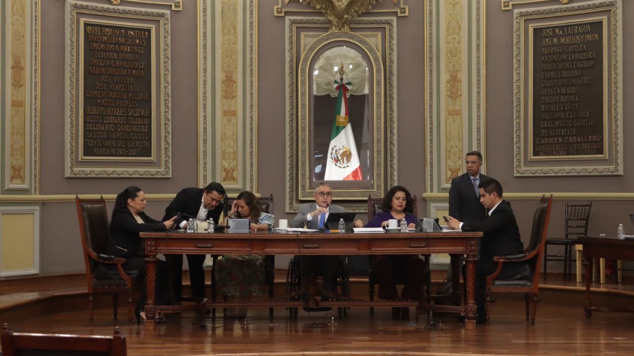 Aseguran alternancia de género en gubernatura de Puebla