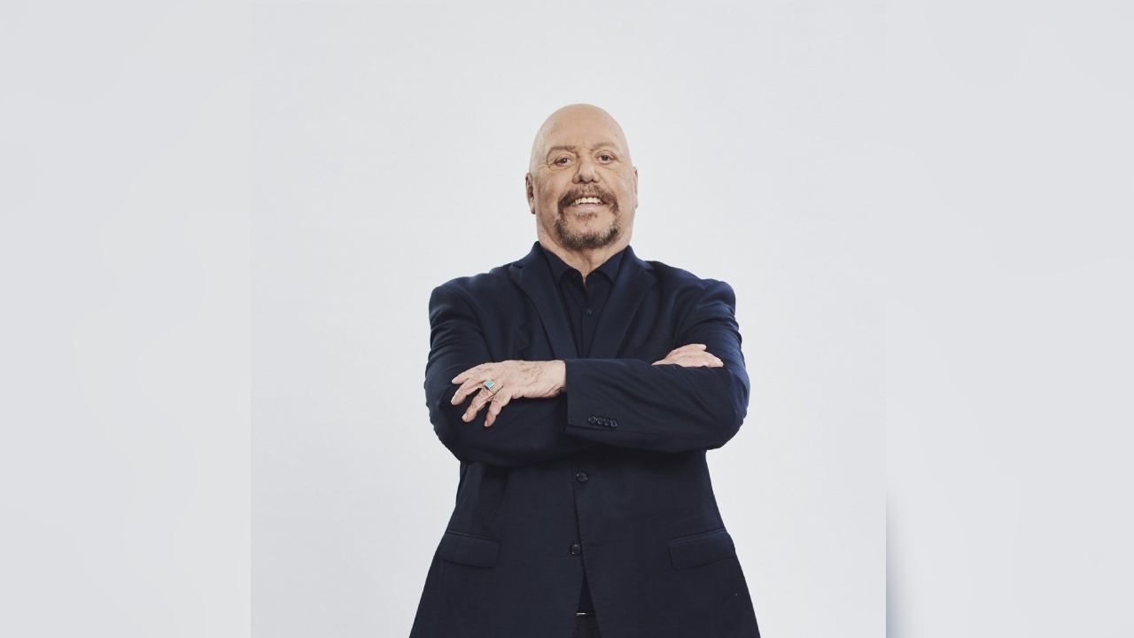 Enrique Bermúdez anuncia su salida de Televisa