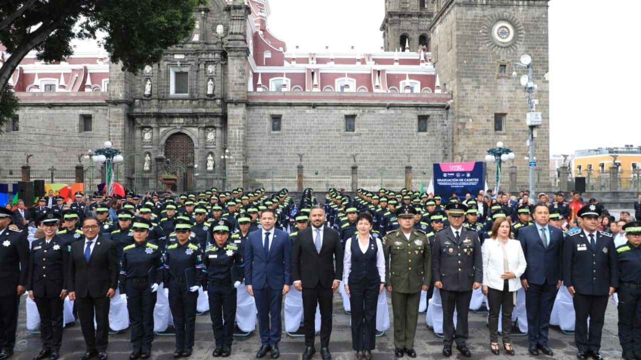 Adán Domínguez preside graduación de 95 cadetes