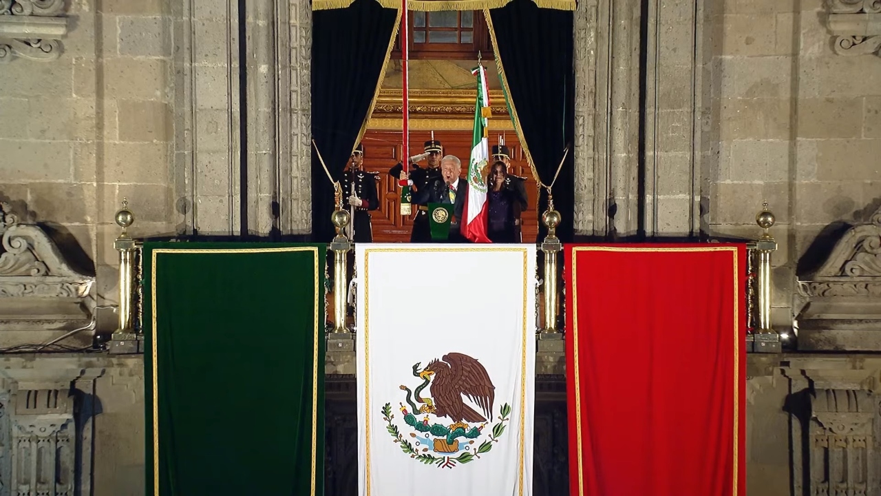 ¡Muera la corrupción!: AMLO en su último grito