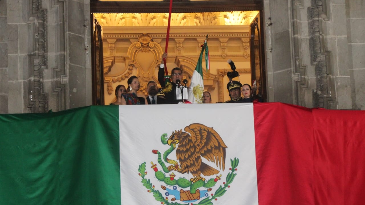 Encabeza Salomón su último Grito en Puebla
