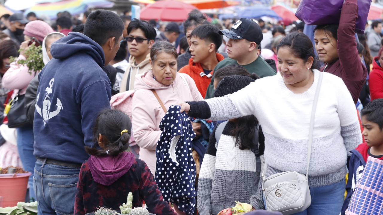 Trueque, tradición cholulteca que sigue viva