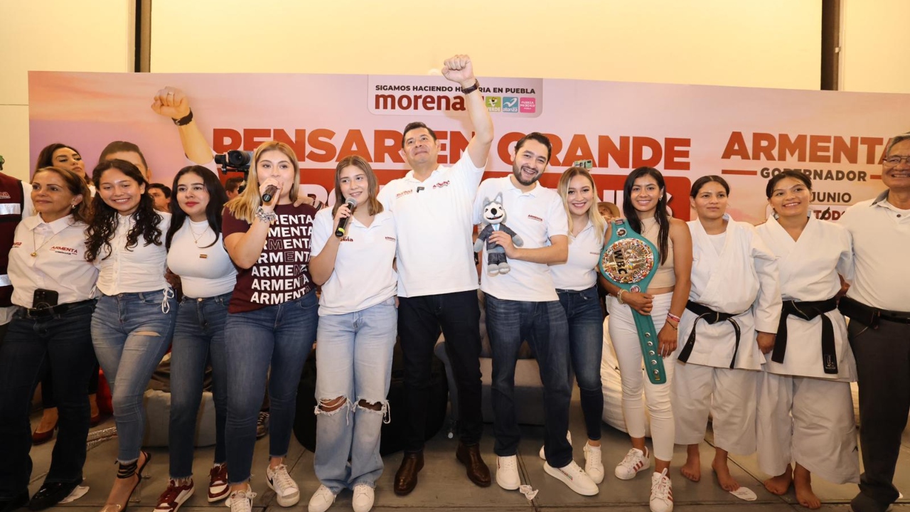 Jóvenes, clave para visión de progreso en Puebla: Armenta