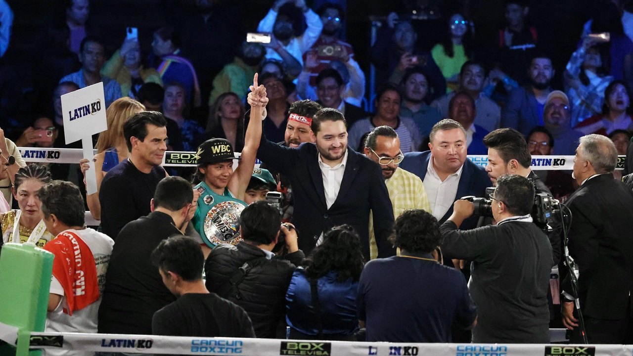 Frente a japonesa conserva campeonato \"La Bonita\" Sánchez