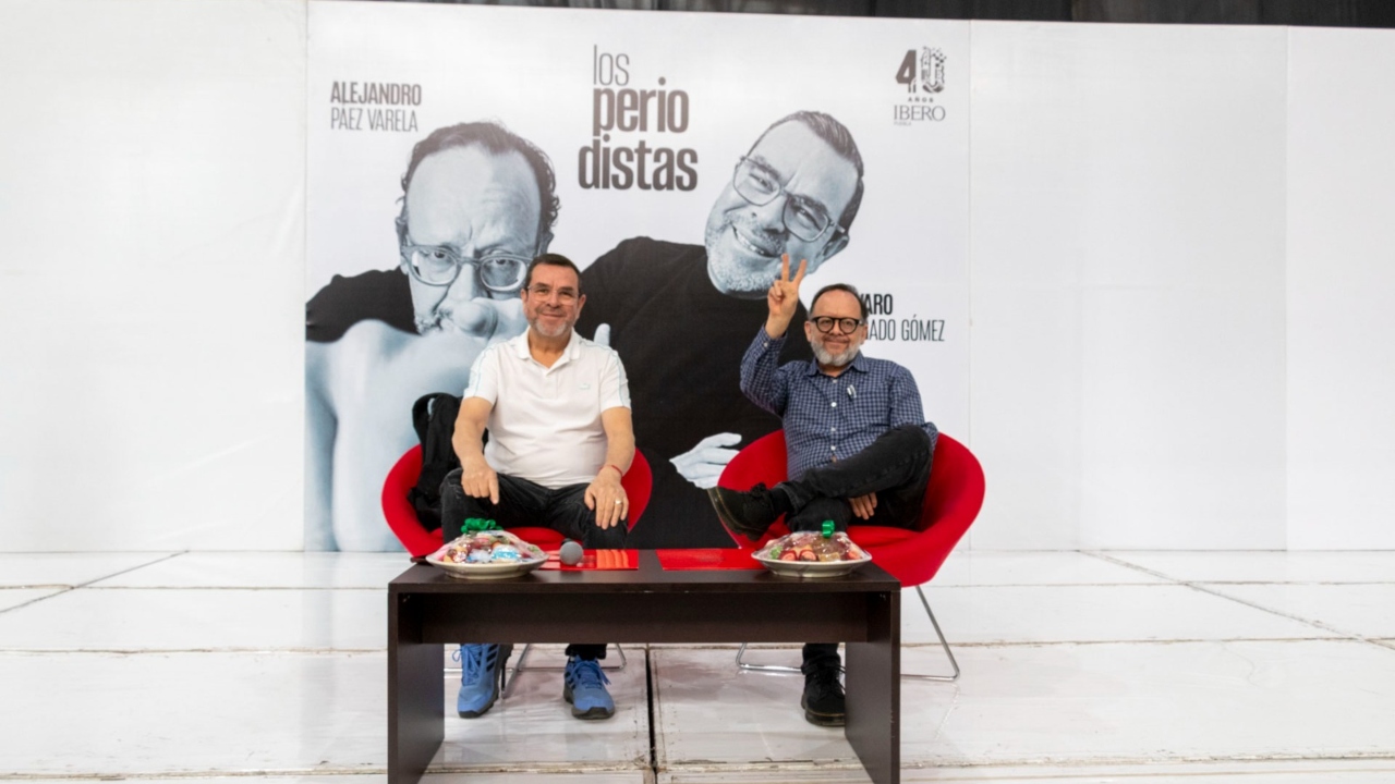 Periodistas de SinEmbargo presentan libros en la IBERO Puebla
