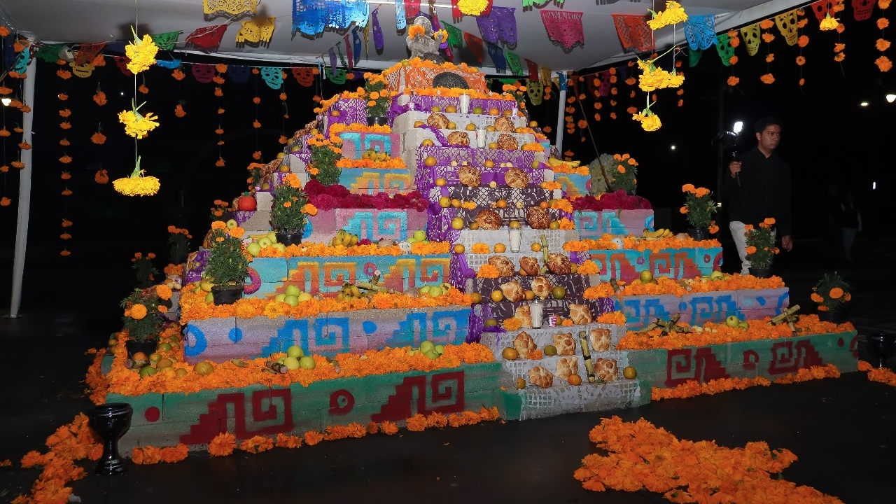 San Pedro Cholula inauguró el \"Huey Miccailhuitl, la Gran Fiesta de los Muertos\"