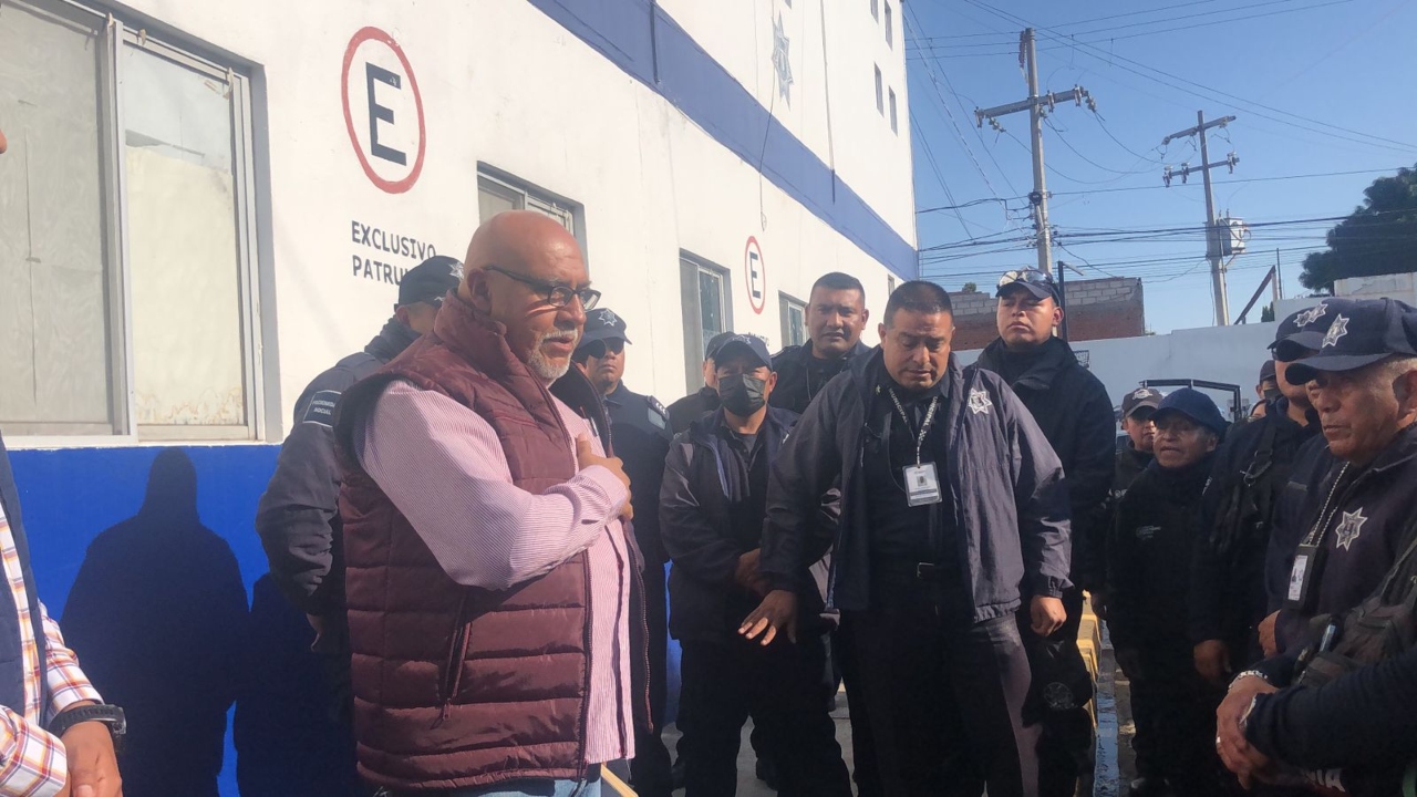 Protestan policías de San Pedro Cholula; exigen salida de mandos