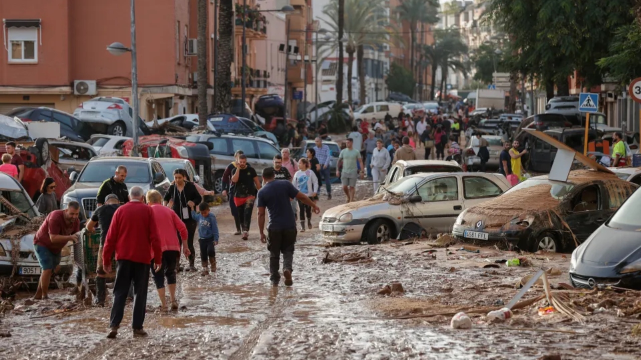 El número de fallecidos por las inundaciones en Valencia asciende a 155