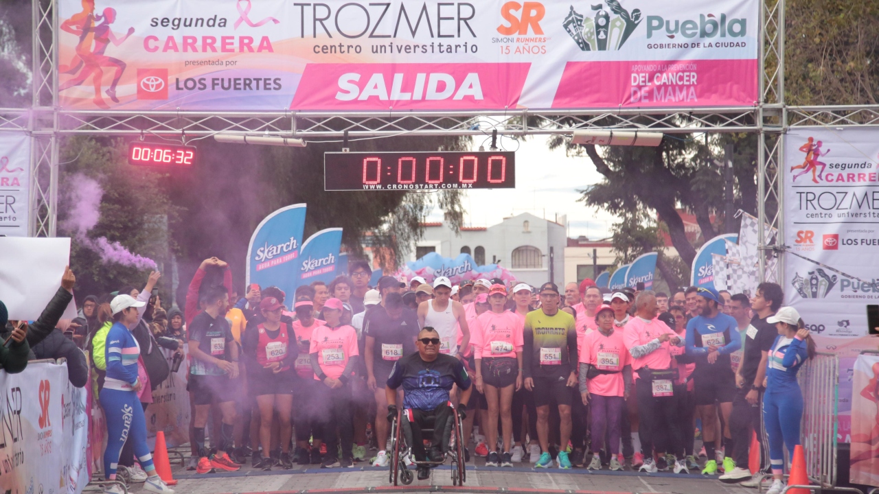Promueven prevención del cáncer de mama con carrera