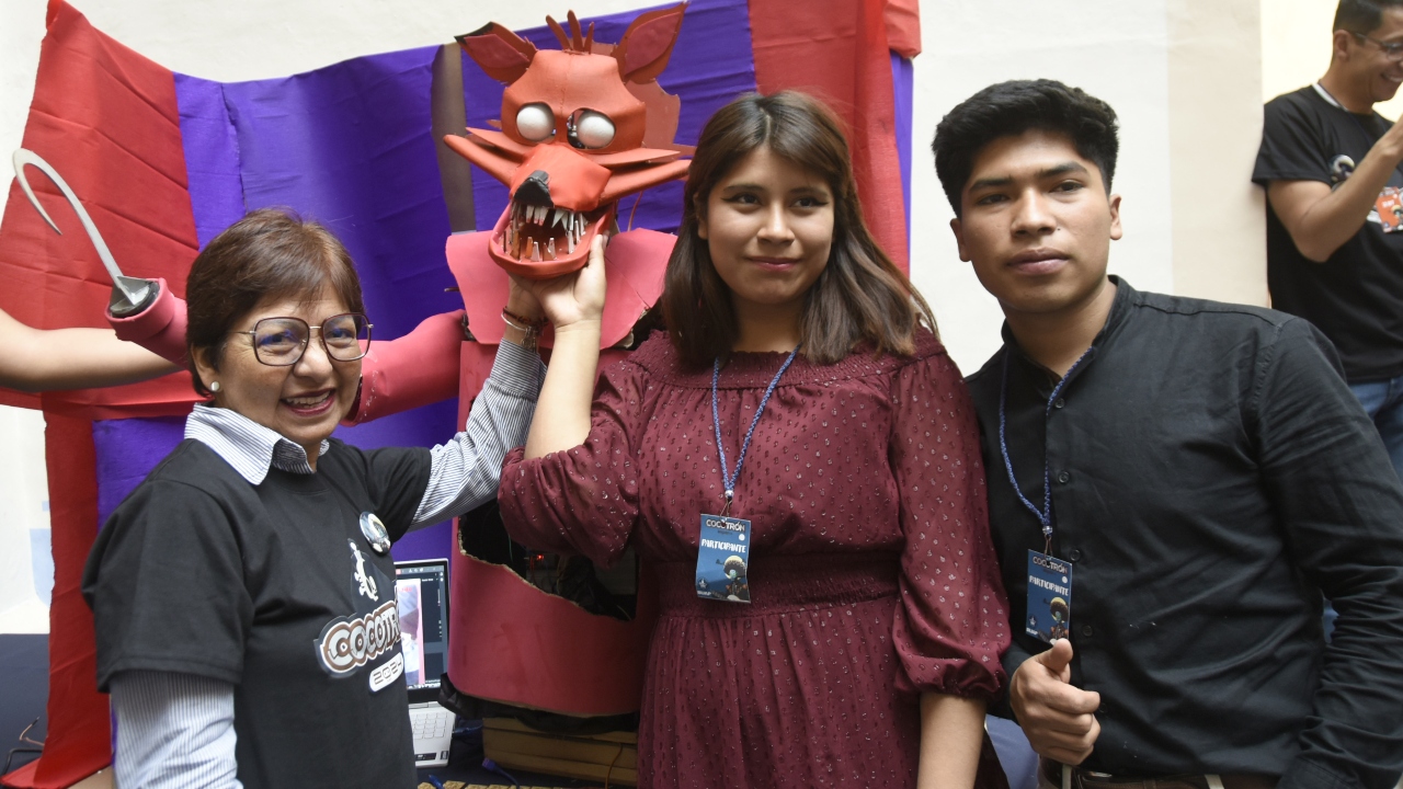 BUAP celebra el concurso de robótica Cocotrón