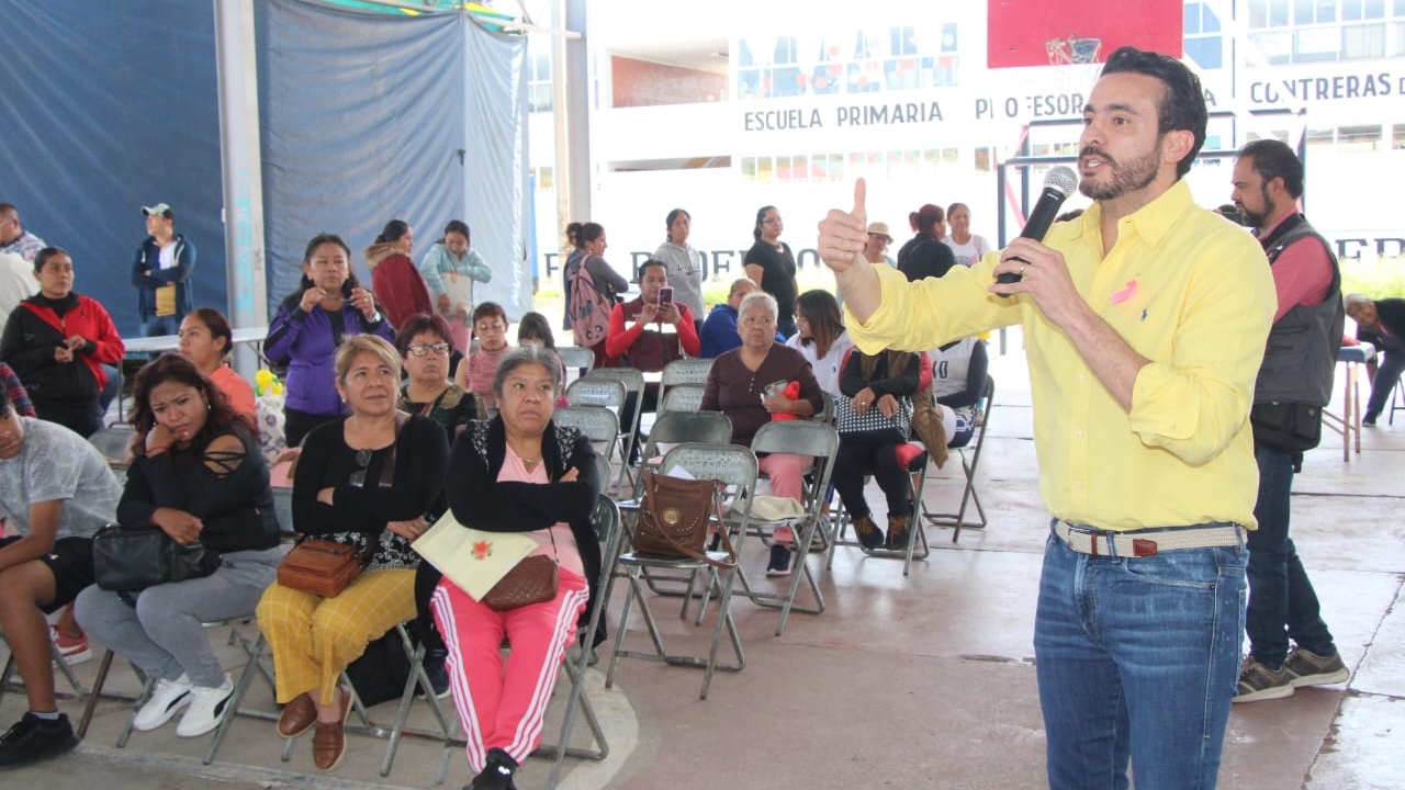 Realiza Toño López Acciones vs Cáncer de mama
