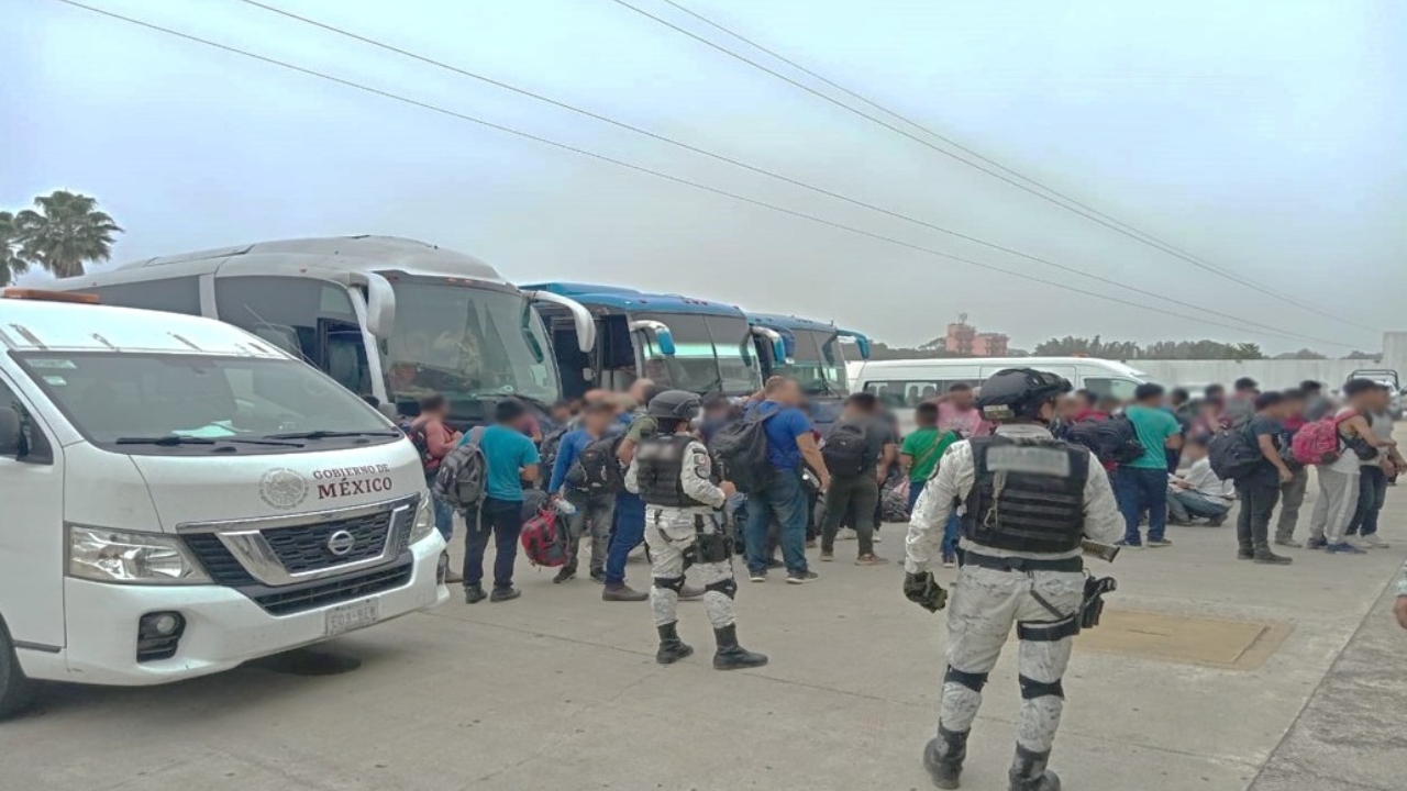 Rescata gobierno a más de 274 mil migrantes en menos de 2 meses