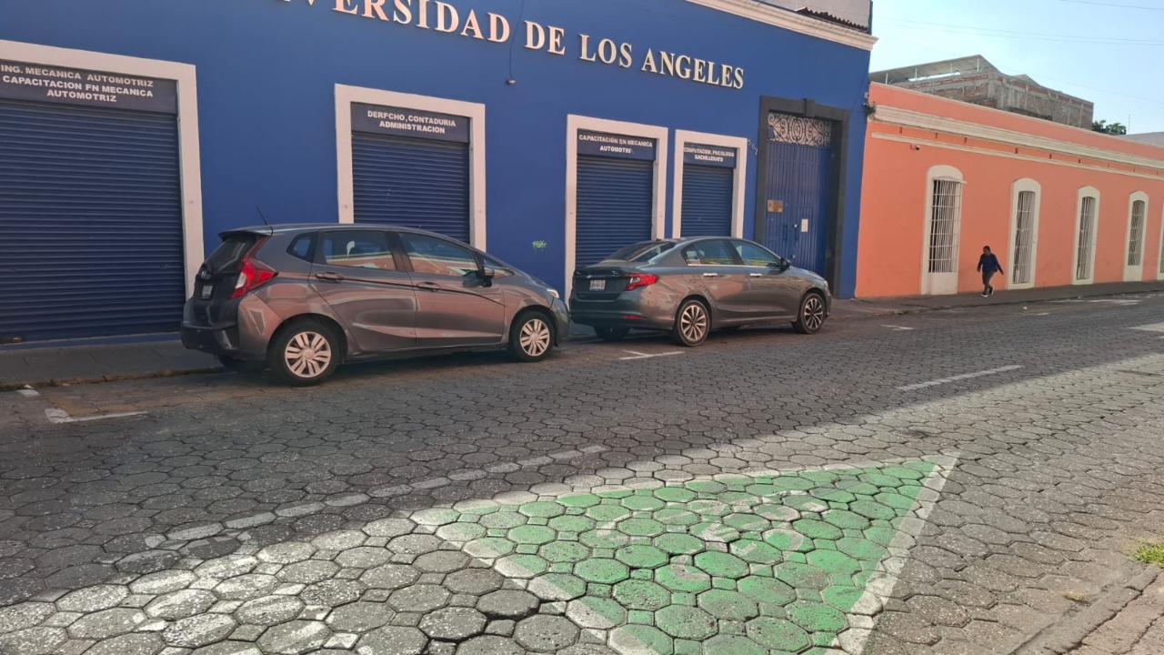 Parquímetros gratis reducen franeleros pero afectan a negocios