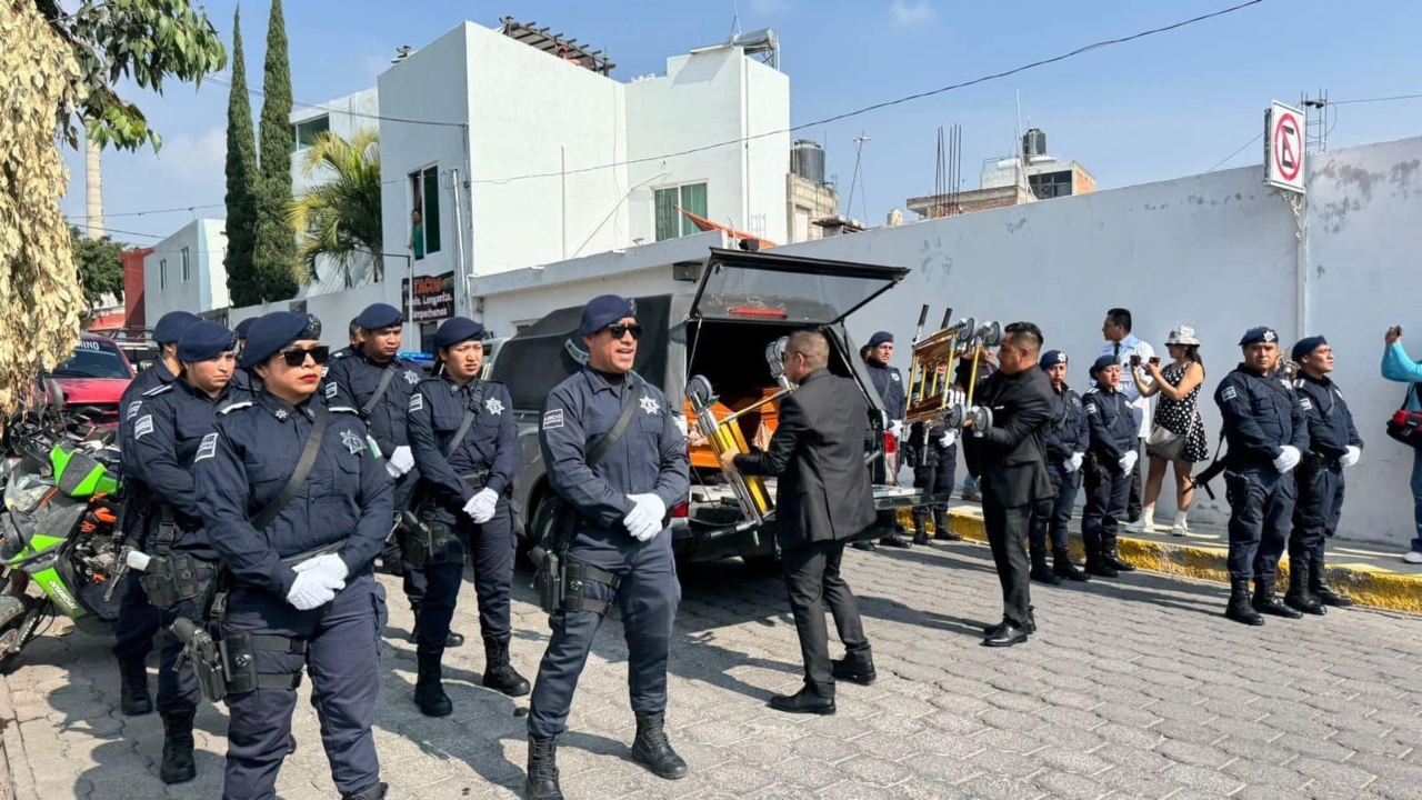 Despiden a los policías de Atlixco asesinados
