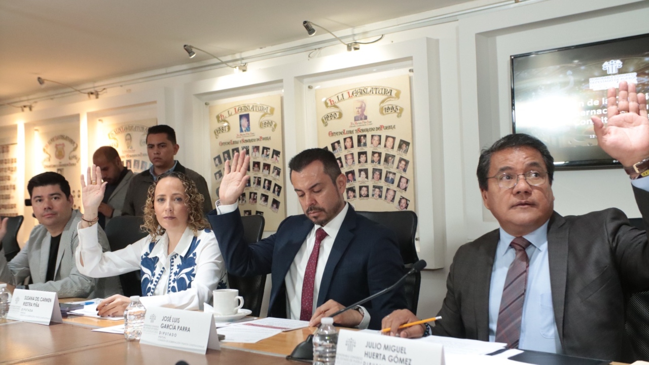 Avalan en comisiones reforma federal de vivienda