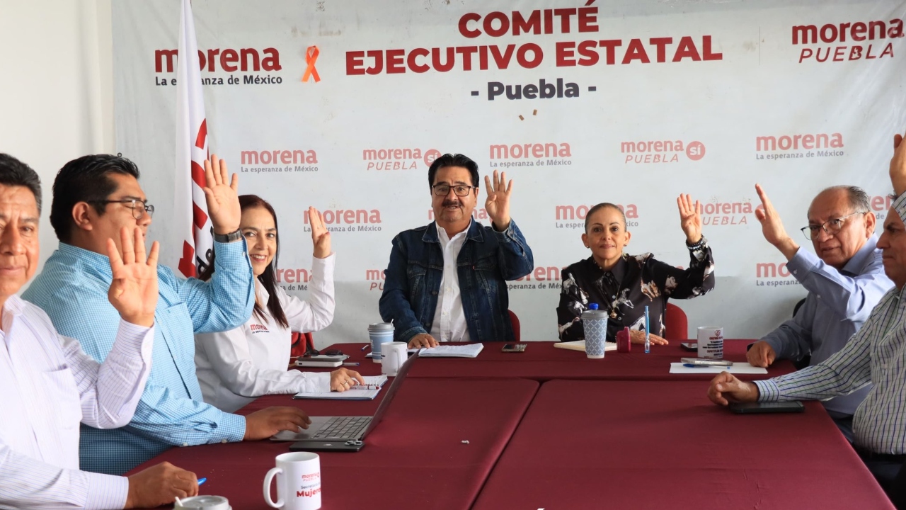 Armenta marca distancia de elección de dirigencia en Morena