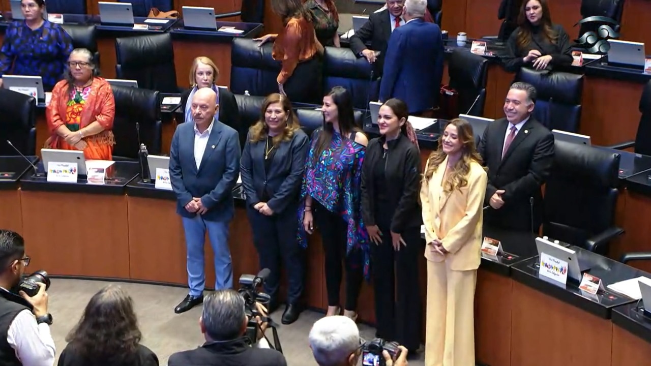 Rinde protesta como senadora Denisse Ortiz Pérez