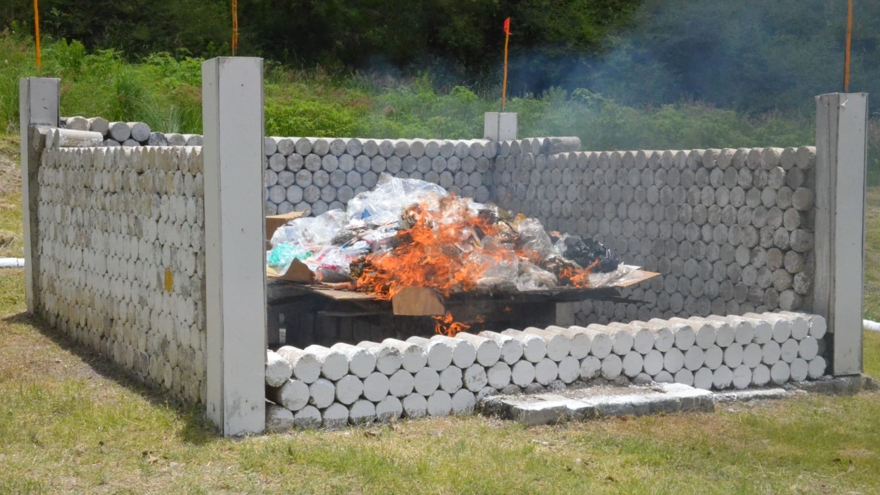 Incinera FGR drogas decomisadas en Puebla